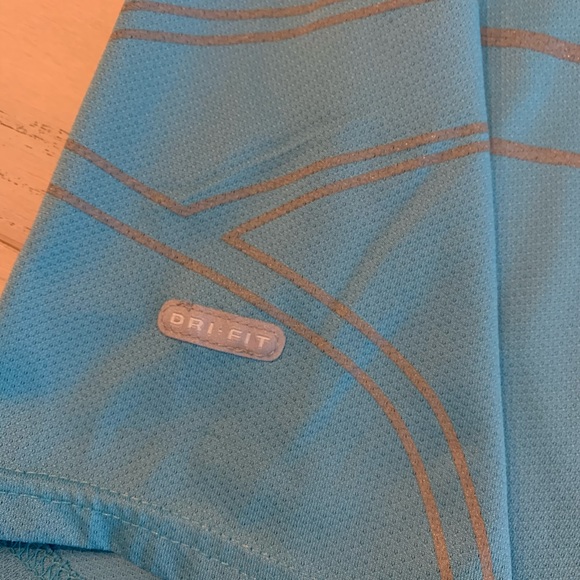 Nike Swoosh run tank 🏃🏼♀️ vintage Nike blue - Picture 5 of 5